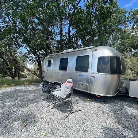 Modern Airstream With Amazing View - 10 To 15 Minutes From Kings Canyon National Park Dunlap Exterior photo